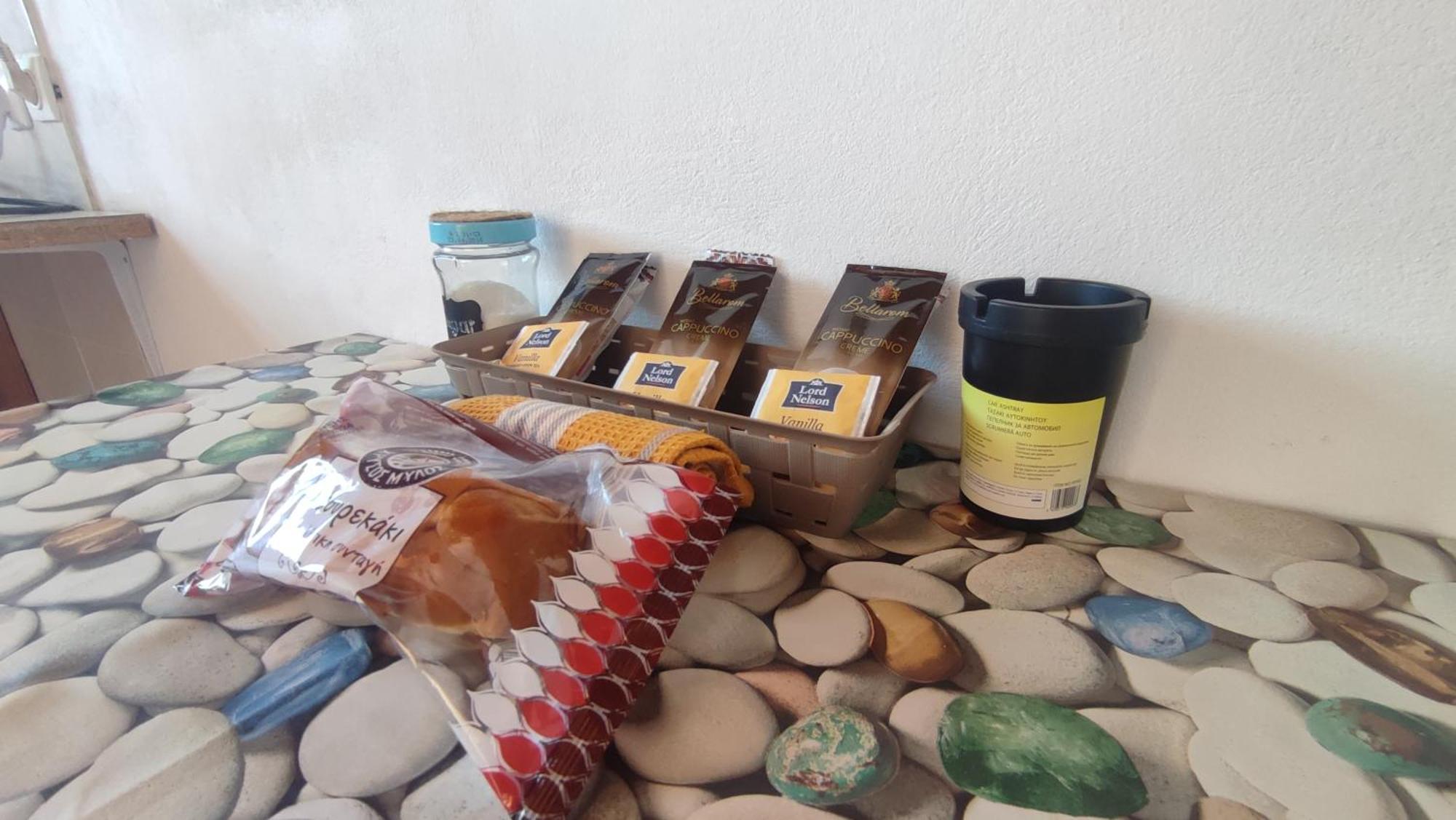 Petralonia Apartment Mytilíni Екстериор снимка