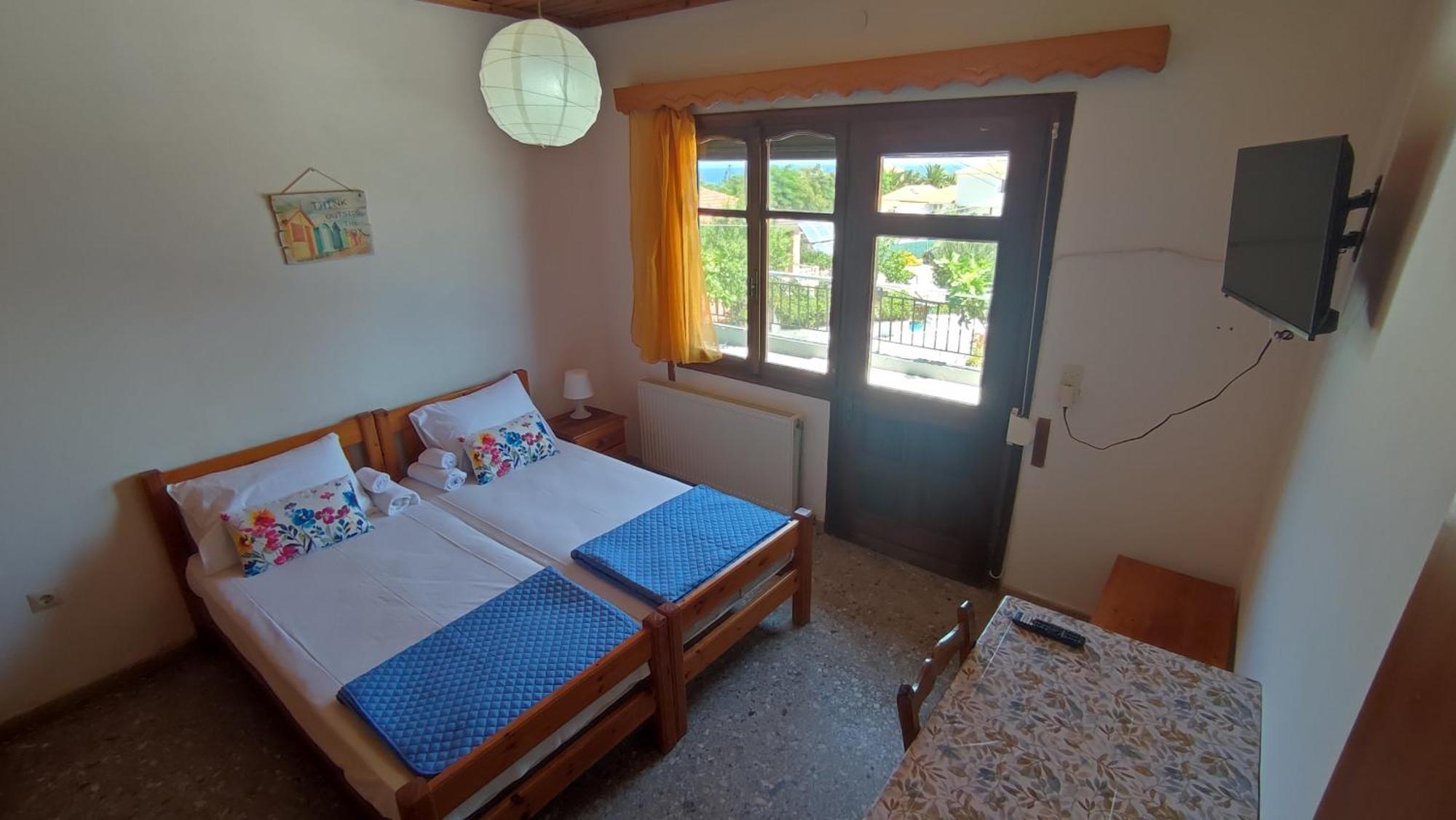 Petralonia Apartment Mytilíni Екстериор снимка